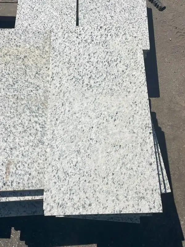 Granit Taşı 60 x 30 cm, 1.5 cm Kalınlık