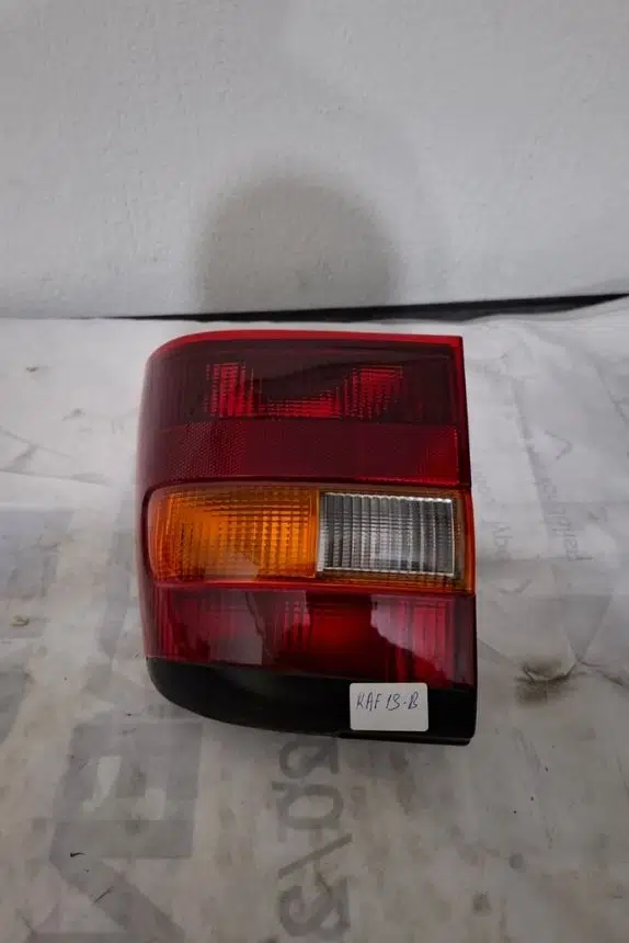 Stop Lambasi Sag DEPO 442-1904R-UE opel vectra a Stop lambası 